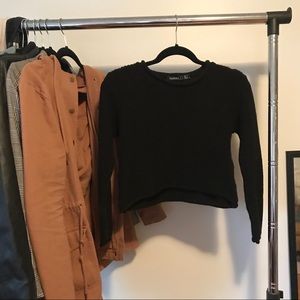 Rolled hem knit crop sweater